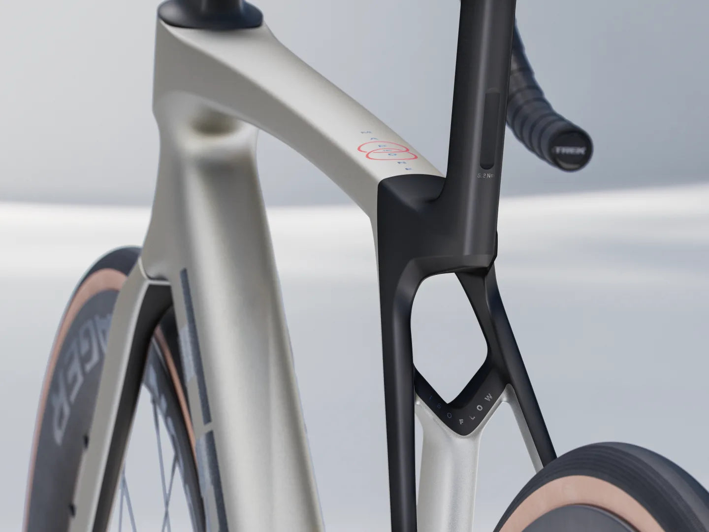 Road Bike Rental Canberra -Trek Madone Ultegra Di2 Disc / Carbon Wheels