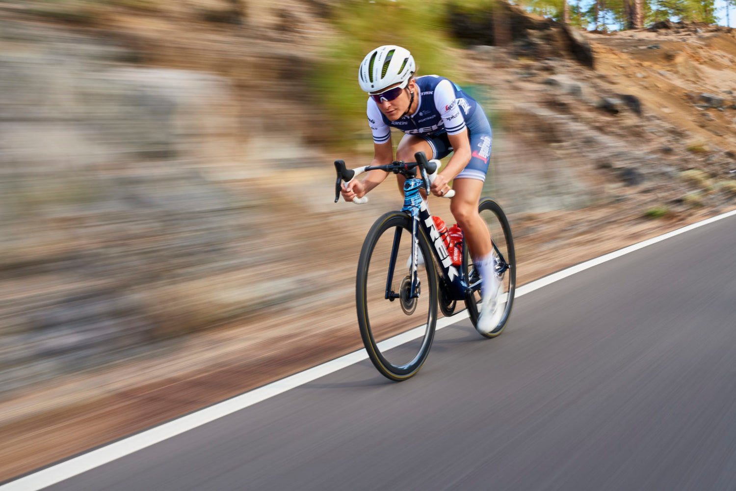 Trek Emond Bike Frame Size Diagram and Chart with Metric CM and Inches Trek Emond Bike Frame Size Diagram and Chart with Metric CM and Inches